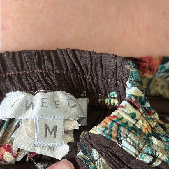 Tweeds Brown Floral Pleated Skirt Size M - Picture 3 of 4